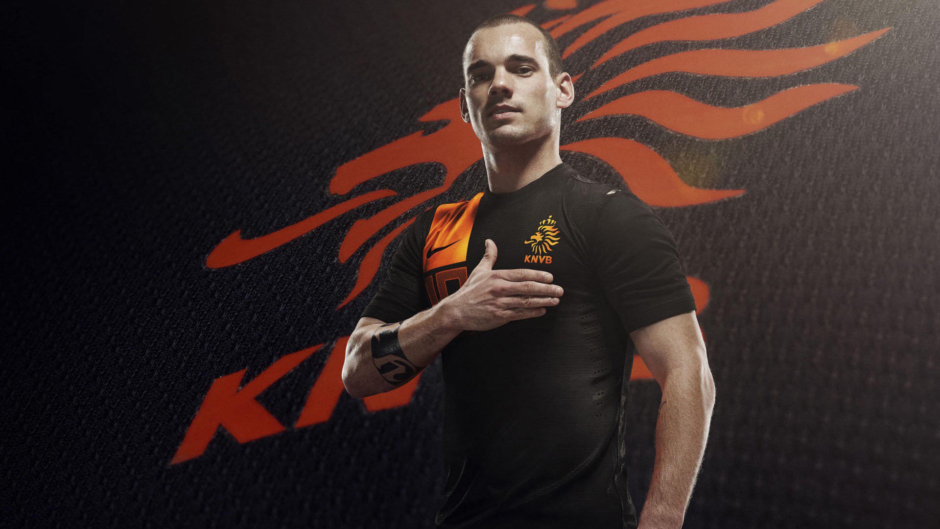 铁壁阿坎吉，当瑞士钟表匠的精准，遇上曼城对阵日本的技术风暴