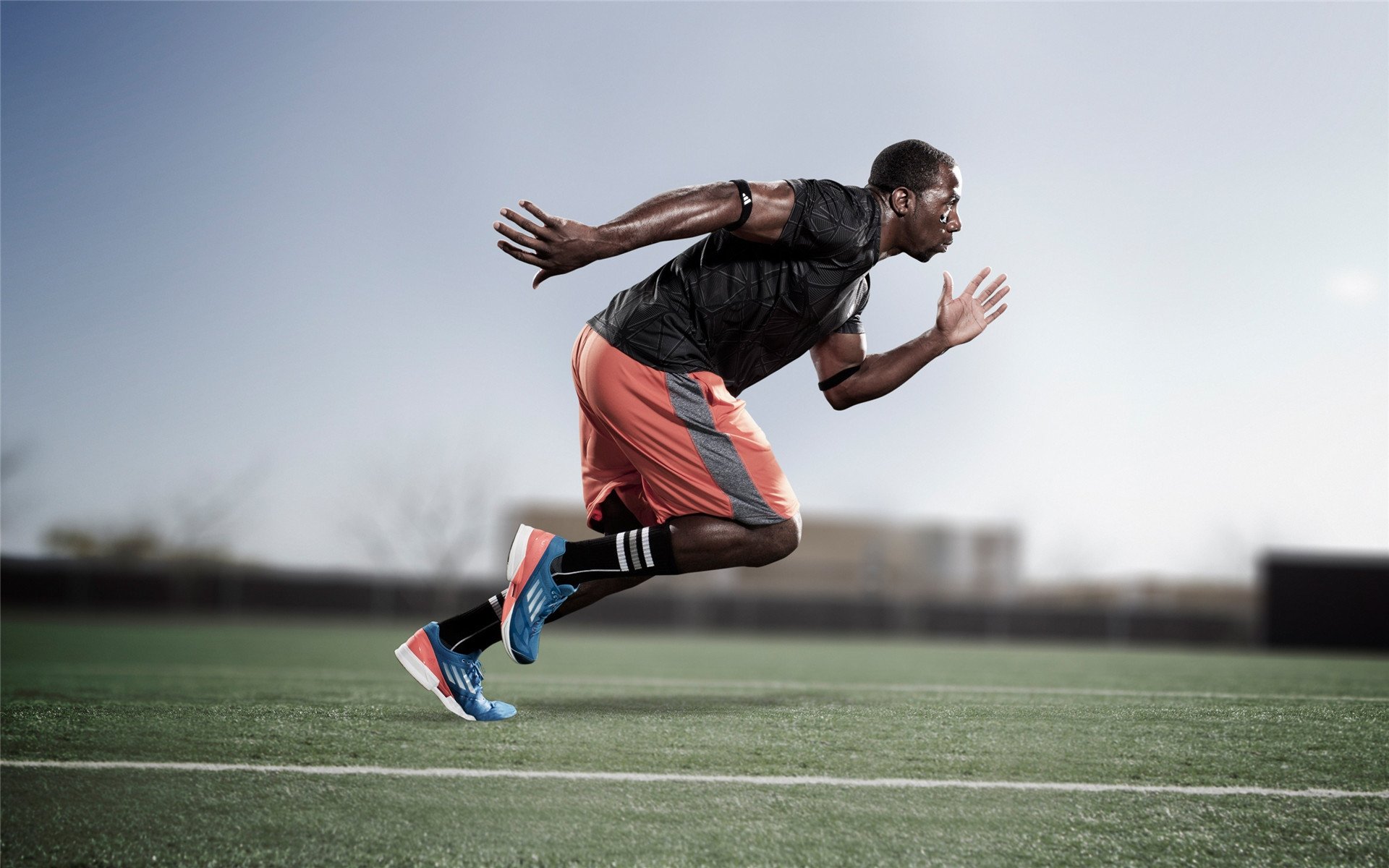 小贾伦贡献制胜表现，新疆队险胜国王